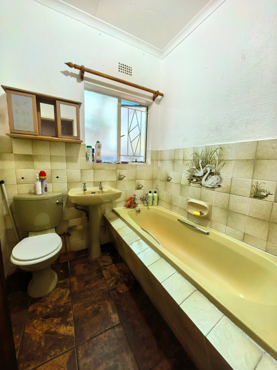 3 Bedroom Property for Sale in Vaalpark Free State